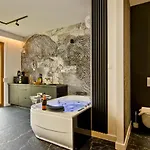 Jacuzzi Rakowicka * Krakov