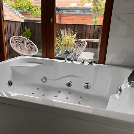 Jacuzzi Rakowicka Apartamento *